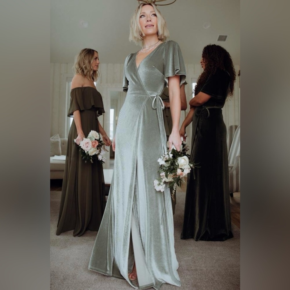 MEGHAN WRAP MAXI DRESS - SAGE - SIZE L - BALTIC BORN